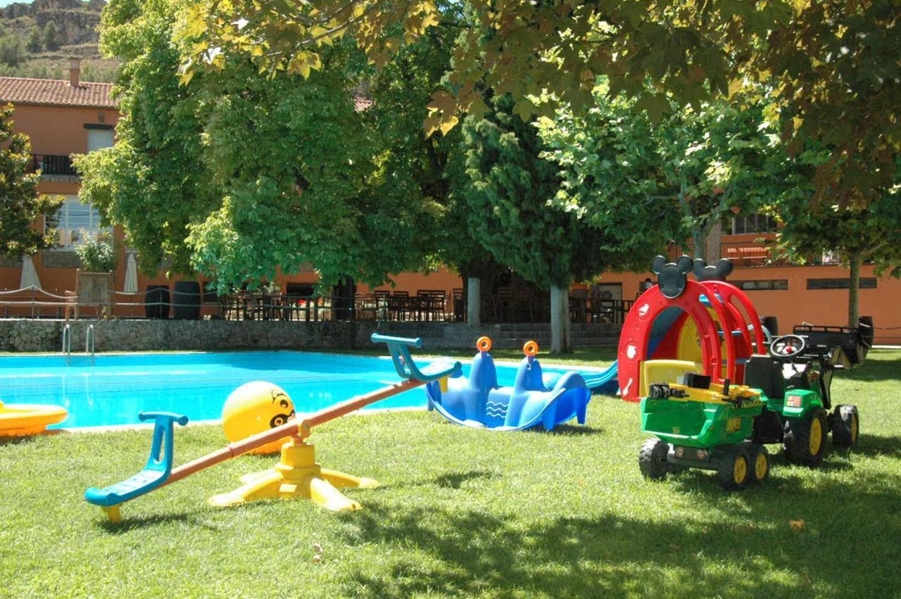 La Boutique Guest House Nuévalos Екстериор снимка