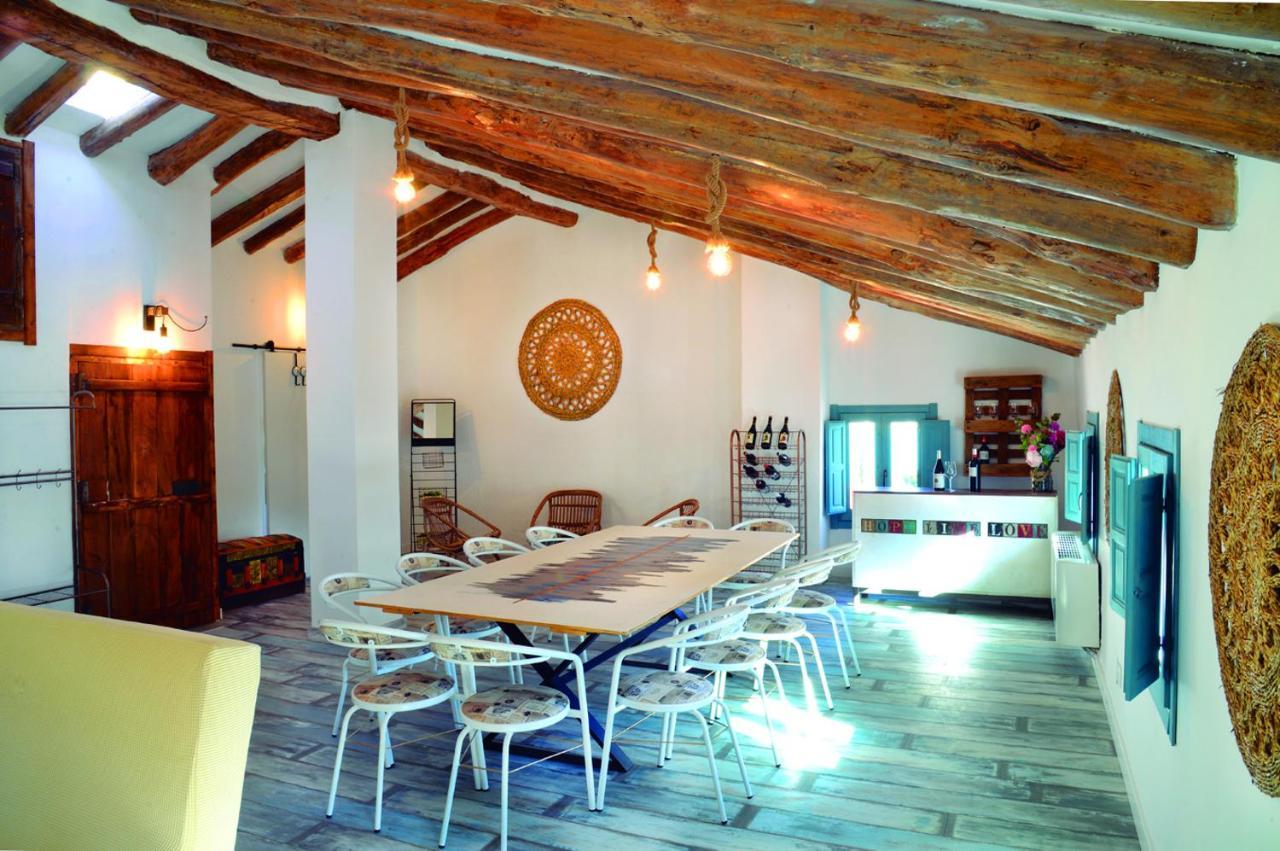 La Boutique Guest House Nuévalos Екстериор снимка